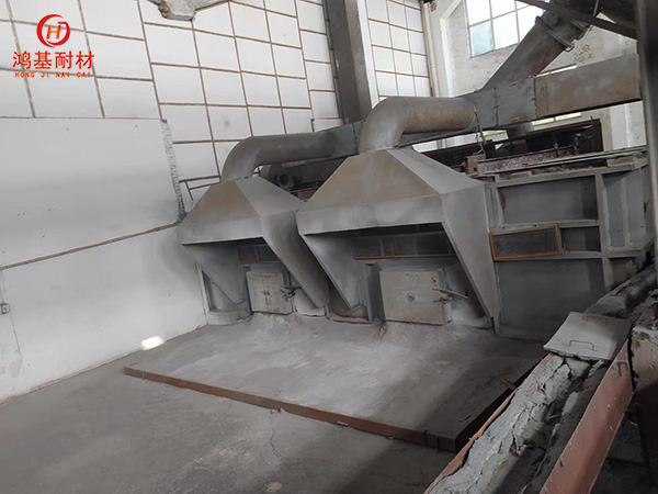 南陽某鋁廠熔鋁爐施工項目